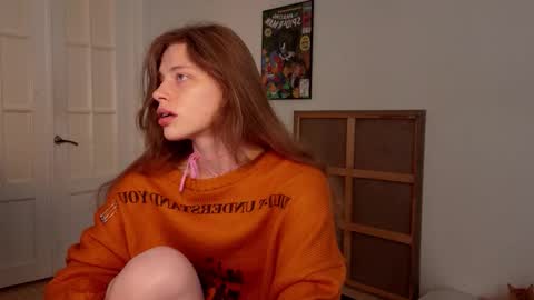 Snapshot of aqua_sultry chatting on September 16, 8:22 am aqua_sultry online show from September 16, 8:22 am