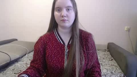 Josefin online show from April 3, 10:02 am