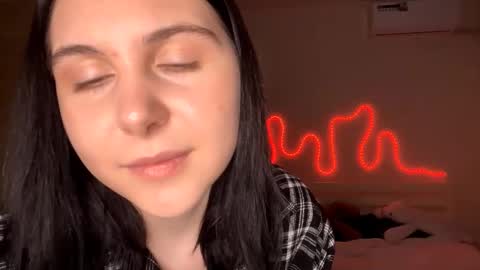 Emi online show from February 7, 4:55 pm