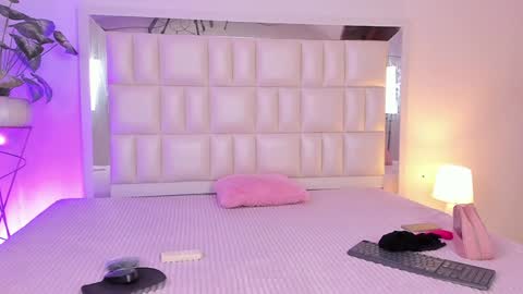   online show from December 28, 5:44 am