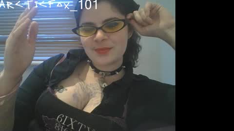 Daisy online show from March 21, 5:29 pm