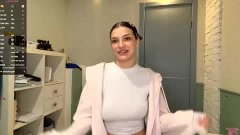 Caroline online show from March 23, 7:42 pm