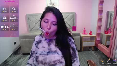 Aria online show from December 16, 11:43 pm