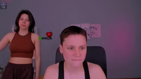 aria_wild_ online show from March 21, 9:47 am