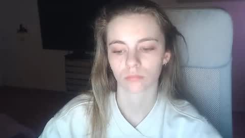 AriaCreazy online show from April 20, 8:23 pm