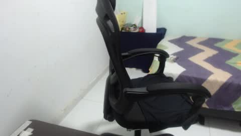 ...Ariana... online show from April 13, 6:20 pm