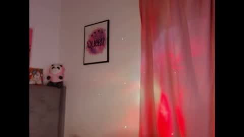 Ari online show from December 4, 3:20 am