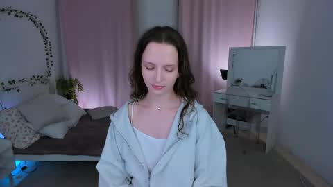 Ariadna online show from March 8, 2:04 am