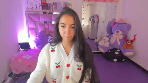 ariadnacappelletty online show from April 13, 4:30 pm