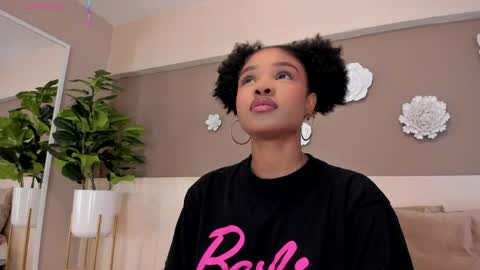 Aria Foster online show from April 3, 1:47 am