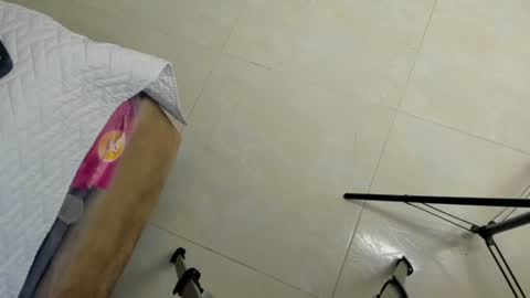 A R I   online show from July 27, 6:27 pm