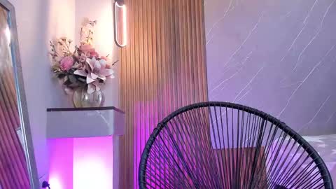 Ariana online show from March 12, 12:47 pm