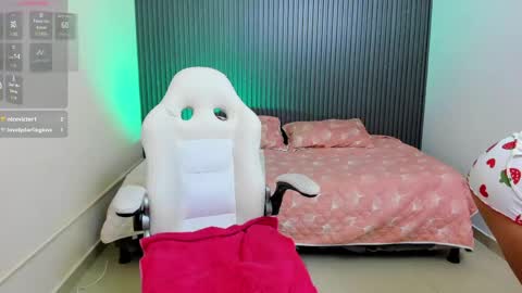 Ariana online show from April 18, 11:02 am