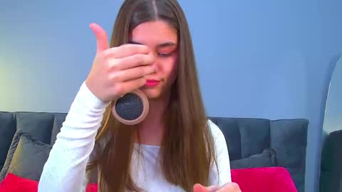 Ariana online show from November 25, 6:37 am