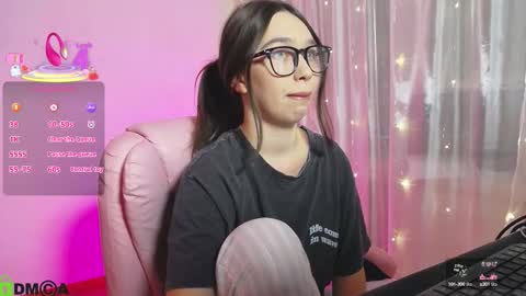 arianahot777 online show from September 19, 11:04 pm