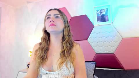 aria online show from March 27, 3:35 pm