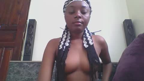 Tight pussy online show from March 26, 5:42 am