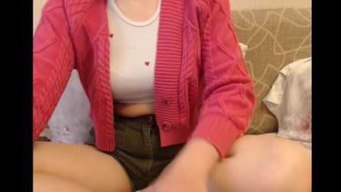 Ariella online show from December 17, 9:24 am