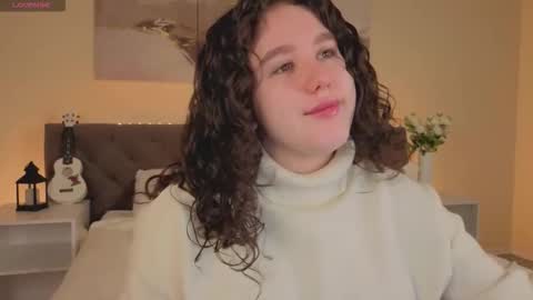 Ariella GTM3  Tue Wed Thu Fri Sat  0400 am-1030pm online show from November 8, 1:32 am