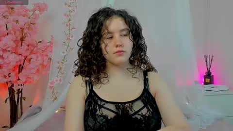 Ariella GTM3  Tue Wed Thu Fri Sat  0400 am-1030pm online show from January 8, 3:08 am