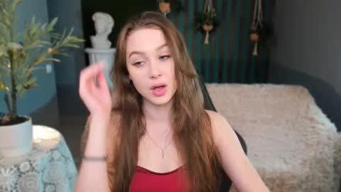 arielsykes online show from December 5, 7:15 pm