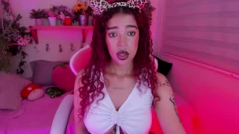 arii online show from October 11, 8:55 pm