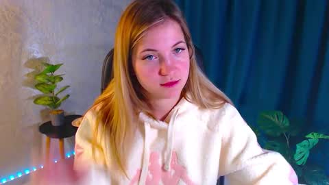 Arlana online show from October 4, 1:11 am