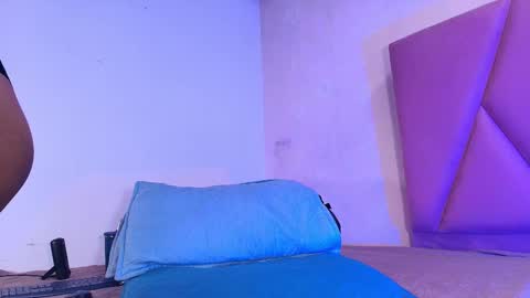 Arleth  online show from September 23, 3:15 am