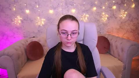 arrinawair online show from February 23, 8:58 am