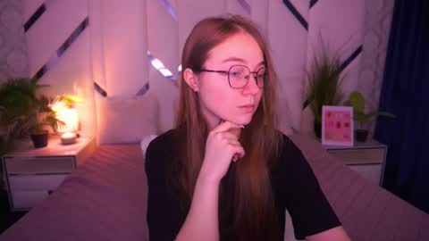 arrinawair online show from February 2, 8:57 am