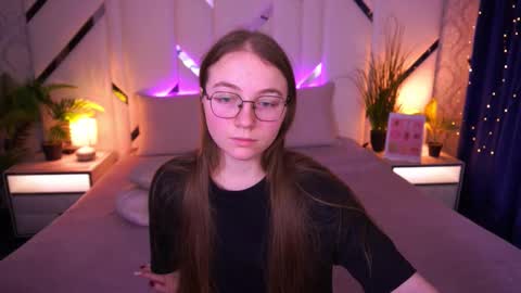 arrinawair online show from February 11, 9:33 am