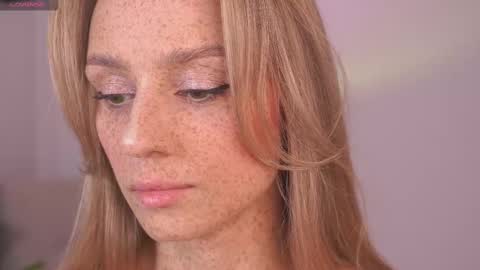 Snapshot of artease chatting on March 7, 8:34 am Arti  Next Streams -  online show from March 7, 8:34 am