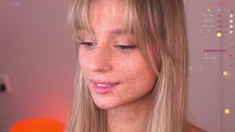 Snapshot of artease chatting on September 11, 4:13 am Arti  Next Streams -  online show from September 11, 4:13 am