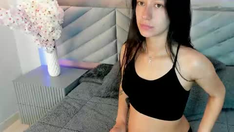 ARY THOMPSON online show from January 8, 8:18 pm