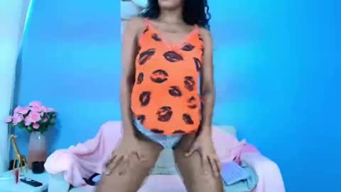 as_brunnette online show from October 7, 1:26 pm