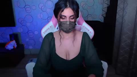   Yasmina   online show from September 30, 4:29 am