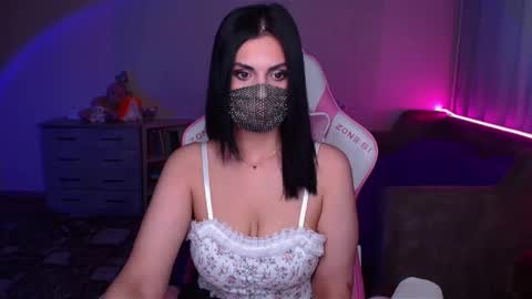   Yasmina   online show from February 13, 4:43 am