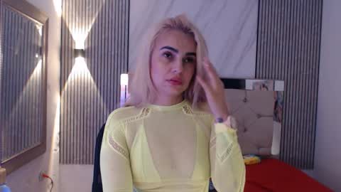 ashley__tylor online show from March 3, 7:36 am