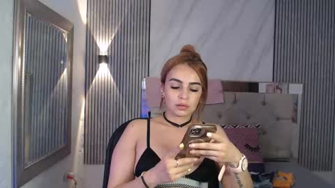 ashley__tylor online show from November 26, 3:07 am