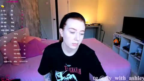 ashley_fly online show from March 26, 2:47 am