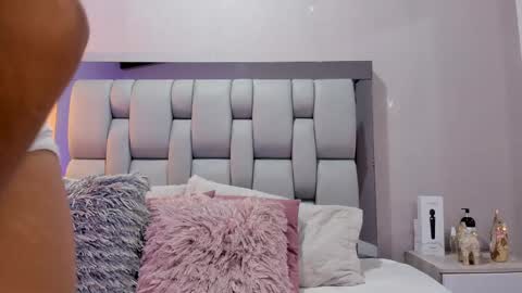 AshleyHill online show from October 7, 4:17 am