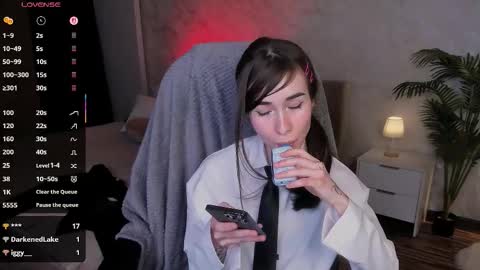 Ashley online show from January 31, 7:11 pm