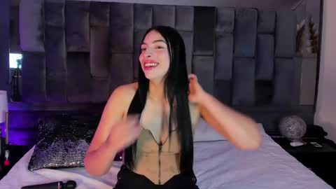 Ashly online show from April 25, 2:47 am