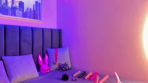 ashlye_miller_ online show from February 16, 3:37 am