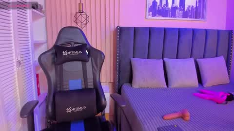 ashlye_miller_ online show from February 23, 3:39 am