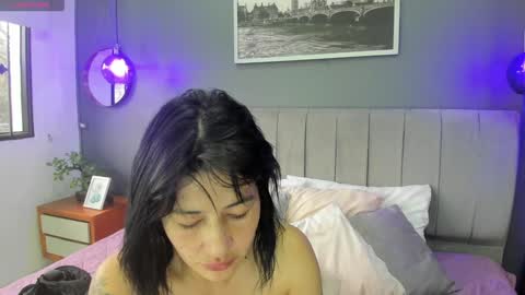 PAO   online show from December 18, 9:08 pm