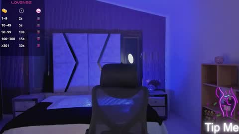 Asia and Zoe online show from October 12, 1:57 pm