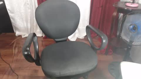 asian_badz online show from November 17, 4:46 am