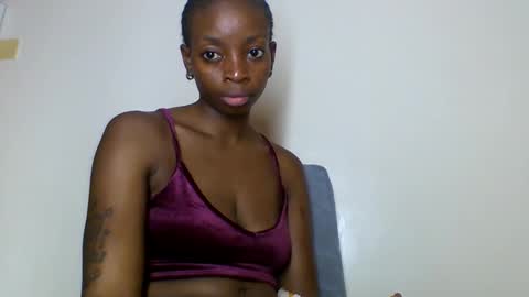 Snapshot of asian_pinay01 chatting on October 20, 6:33 pm Asia online show from October 20, 6:33 pm