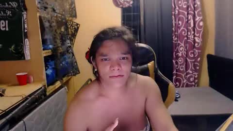 Snapshot of asianhotforyou1 chatting on October 29, 12:53 pm BELLE online show from October 29, 12:53 pm